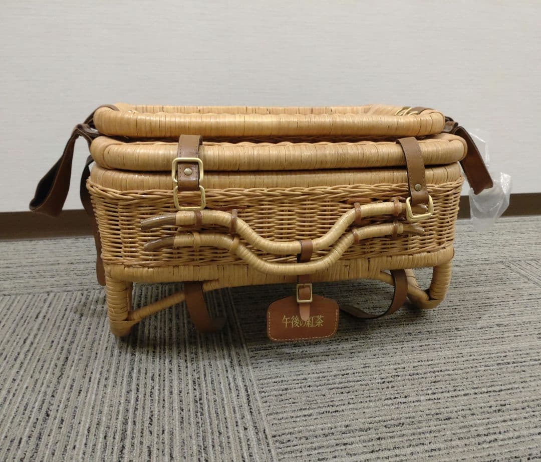 コイズミトランク 午後の紅茶 当選品 小泉トランク