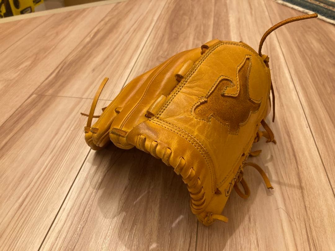 Nike SIGNATURE 軟式グローブ 左投げ用　上原モデル