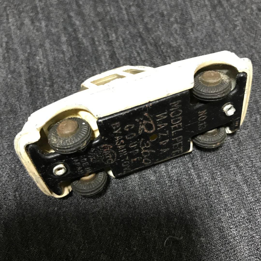 モデルペット　マツダ R360 クーペ　白色