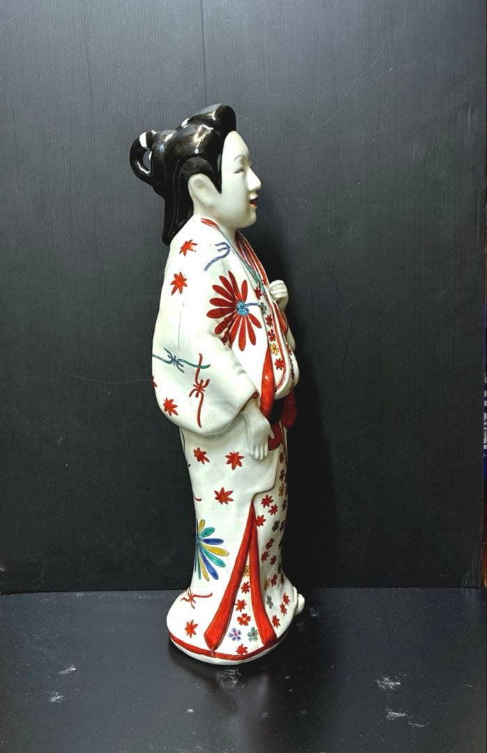 古伊万里 柿右衛門様式 色絵婦人像