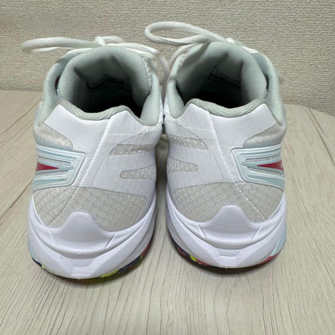 Mizuno Wave Claw4 （3E）バドミントンシューズ
