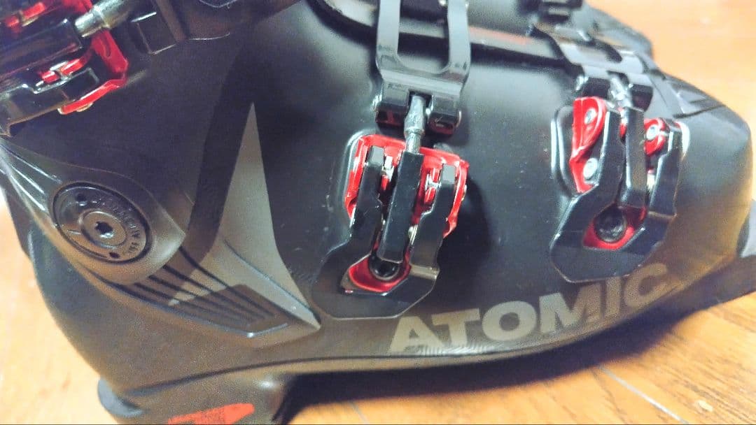 程度良アトミックスキーブーツAtomic Hawx130sUltra24.5cm
