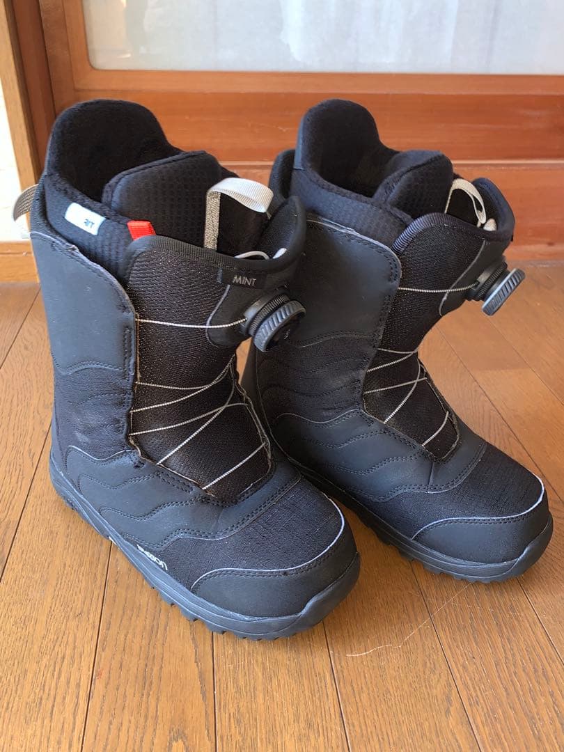 BURTON MINT BOA❗️スノボブーツ ❗️25cm❗️ジャンク品扱い❗️中古❗️