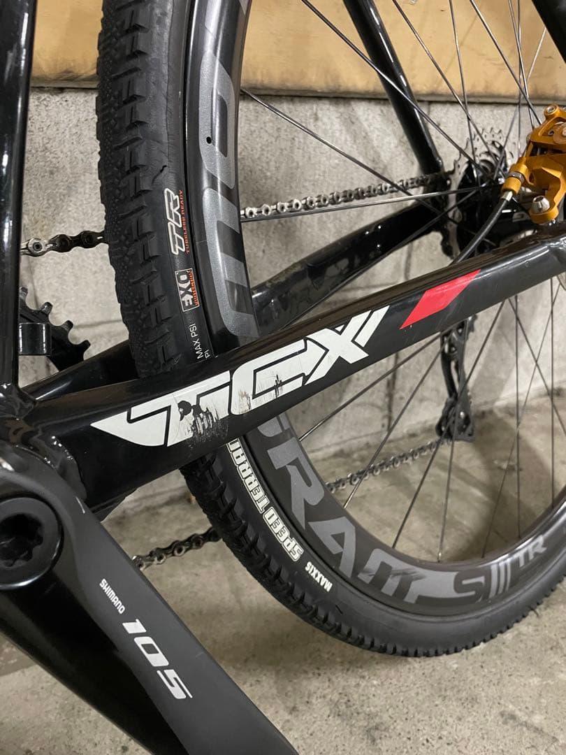 GIANT TCX SLR2 フルカスタム仕様