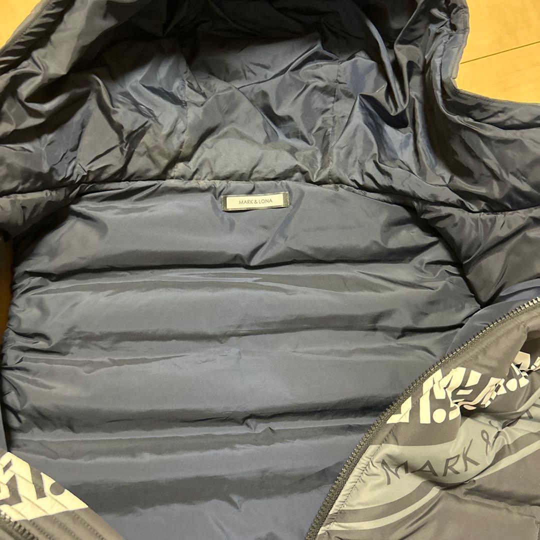 マークアンドロナ　ダウンベスト　メンズ　美品　ゴルフ