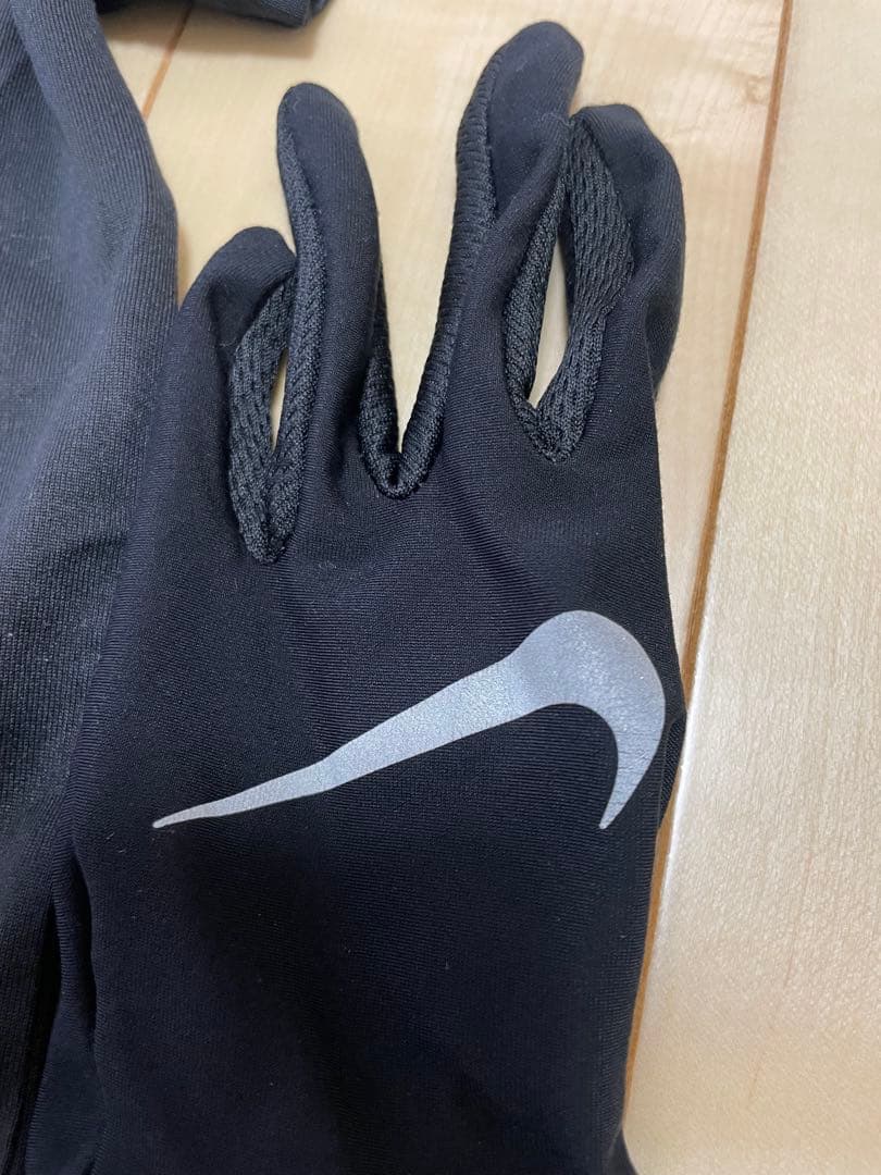 Nike Dri-FIT ブラック Tシャツ M