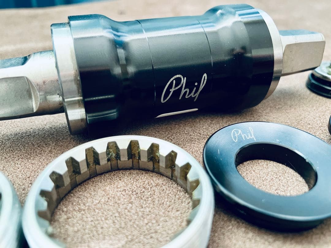 PHIL WOOD ボトムブラケット (ISO / 108mm)