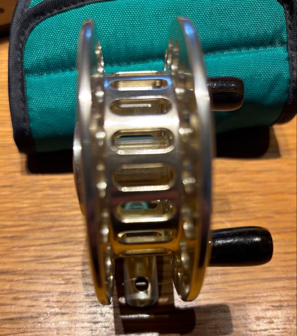 黒鯛工房④ ヘチリール BLACKY 8018SB-AG