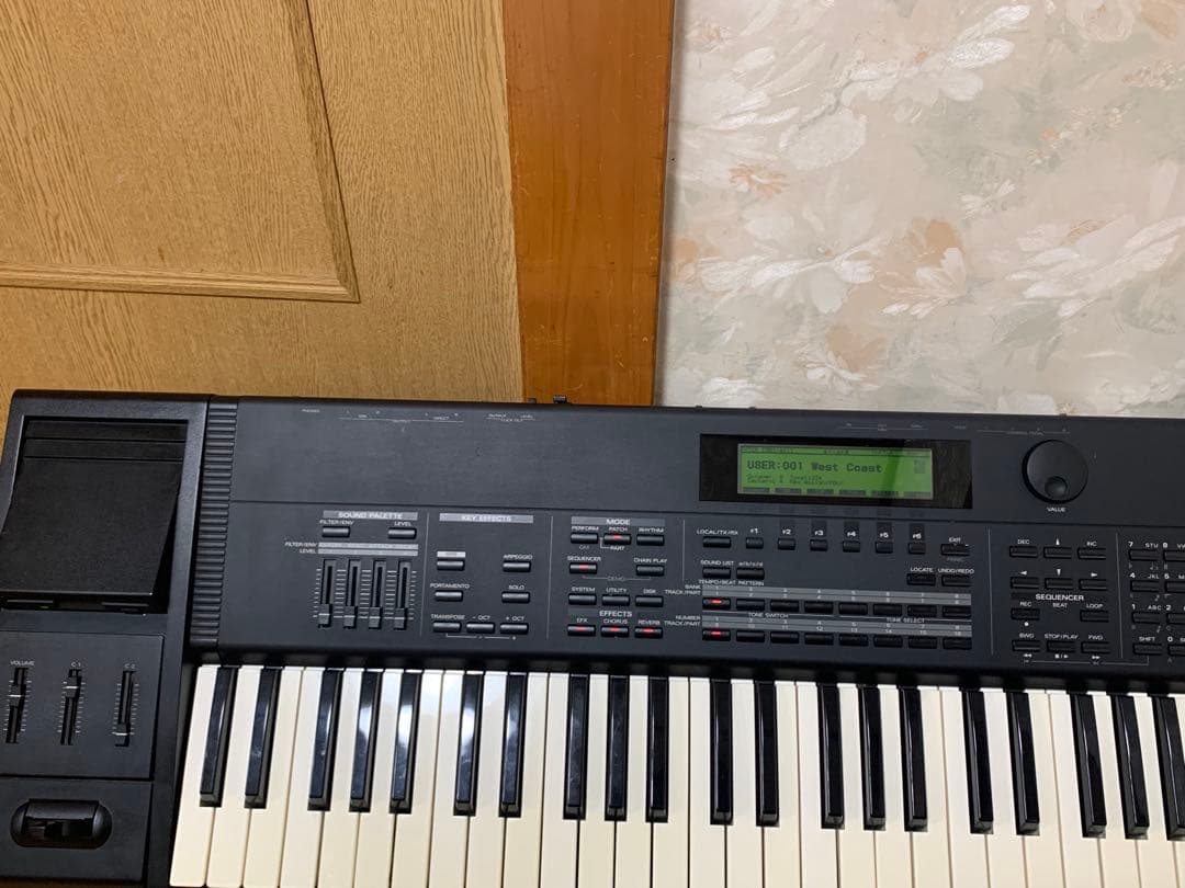 Roland XP-60 音楽ワークステーション