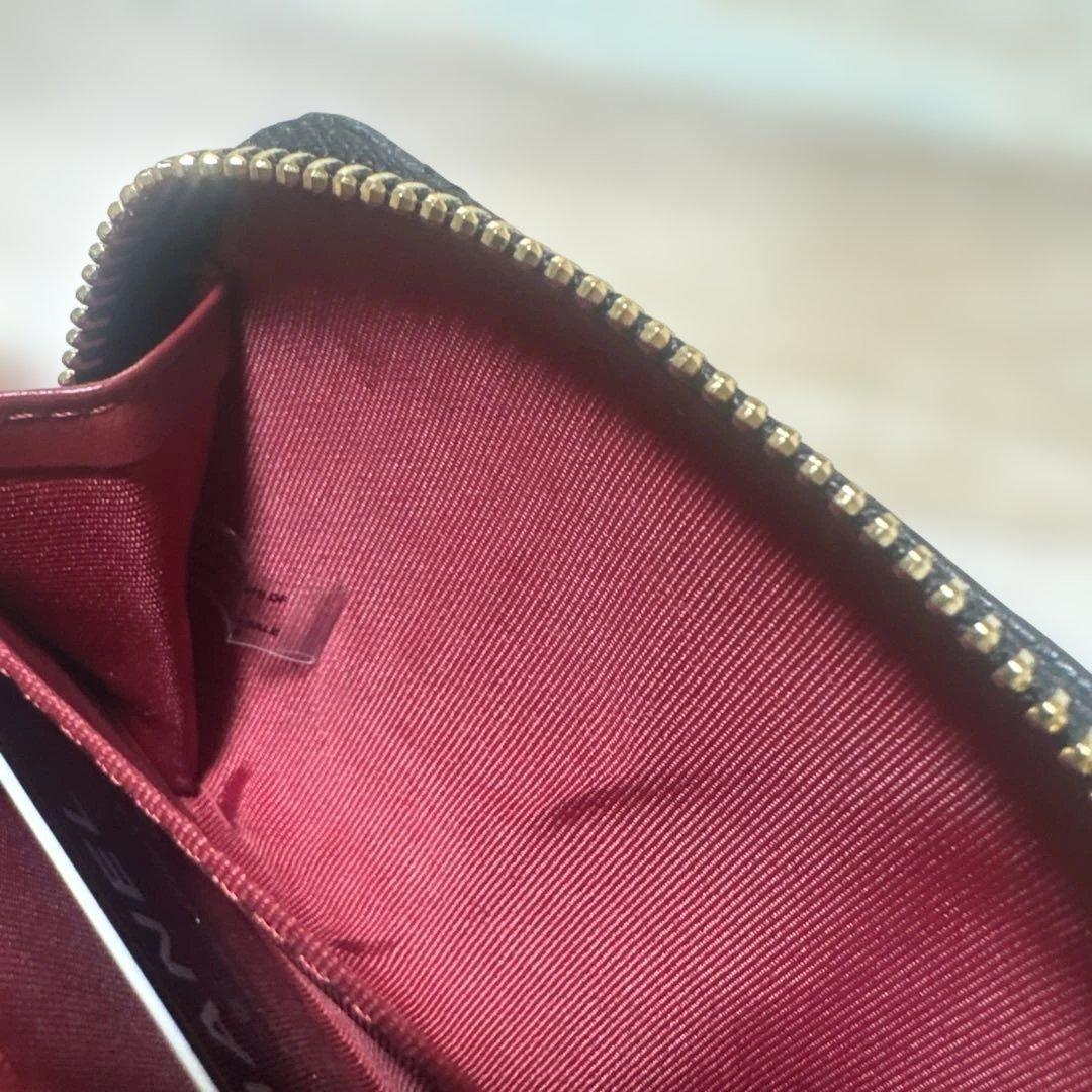 CHANEL レザーミニ財布 ノベルティ