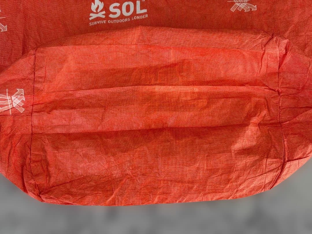 【美品】擦れあり・2025年購入 エスケープ ヴィヴィ SOL シュラフカバー