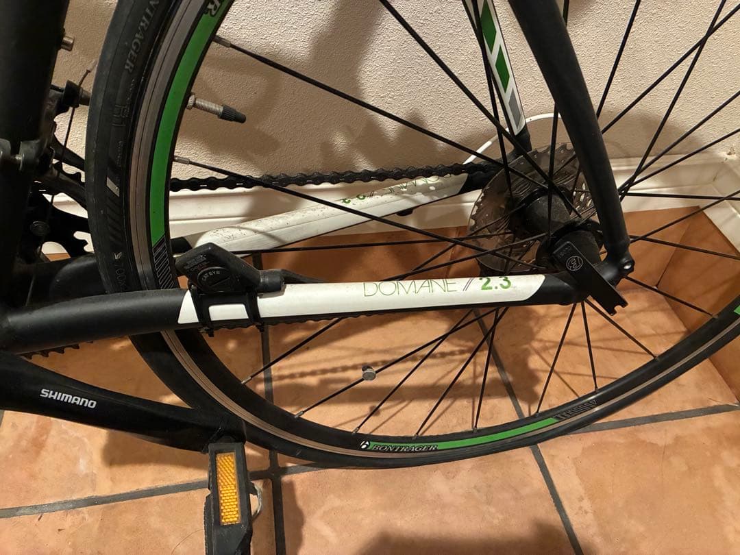 星*マ様 Trek ロードバイク DOMANE2.3