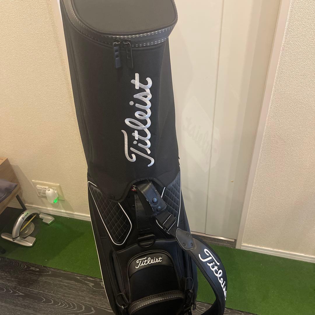 Titleist キャディバッグ 現行モデルツアーバッグ9.5型