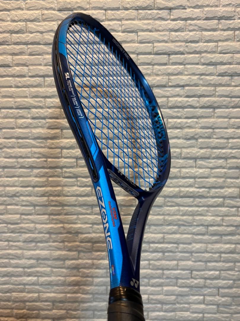 【軽量】YONEX EZONE 100SL（270g,グリップサイズG12）