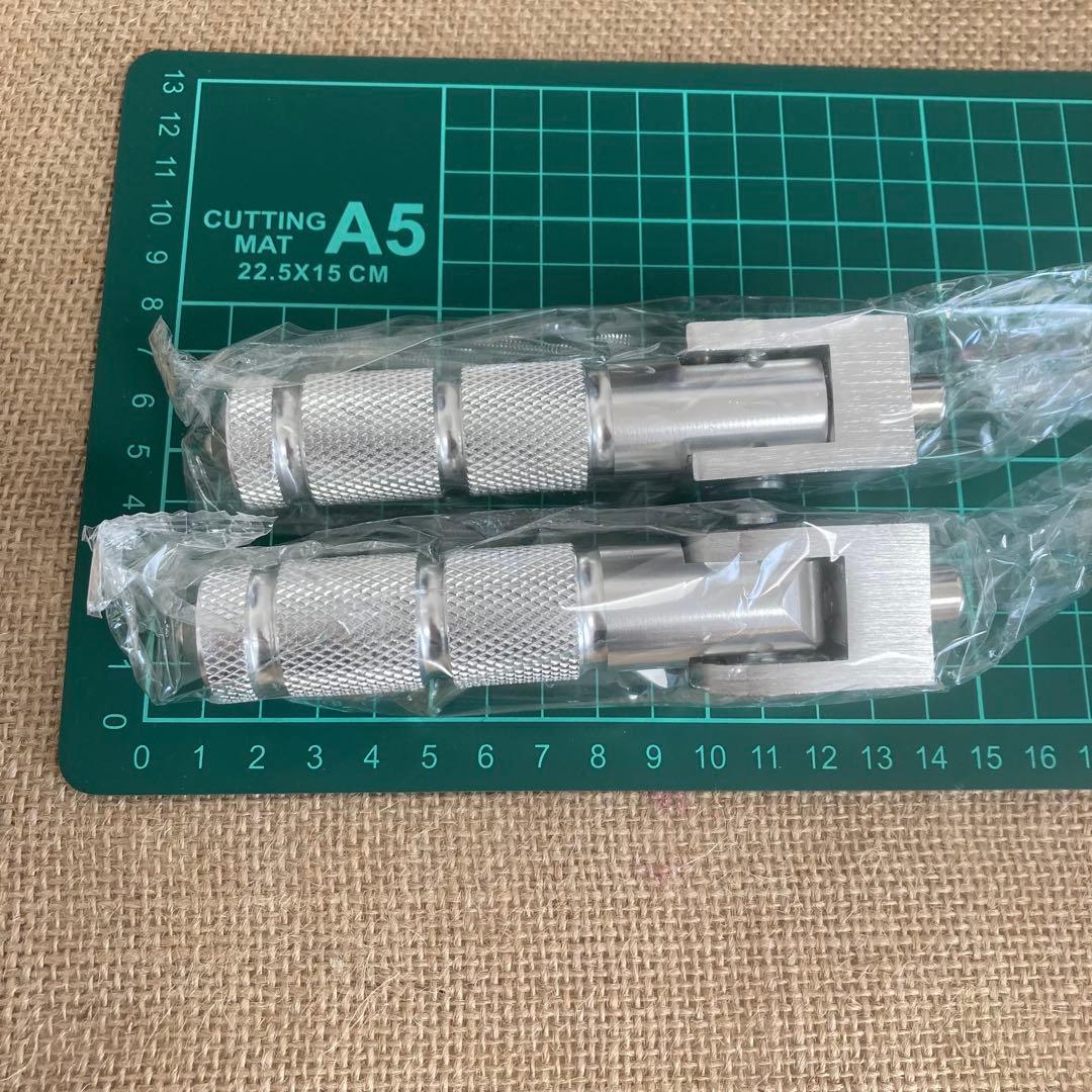 Super73 S2 RX等 シルバー ディレイラー保護 パーツ 1点新品です。
