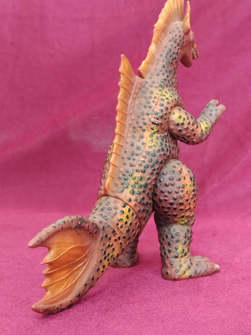 チタノザウルス　旧ムービーモンスターシリーズ　展示品　メカゴジラの逆襲