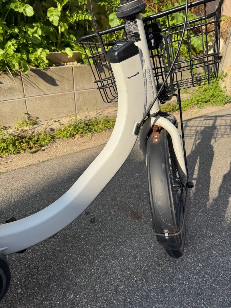 パナソニック 電動アシスト自転車 ホワイト 前カゴ付き BE-ELSW013