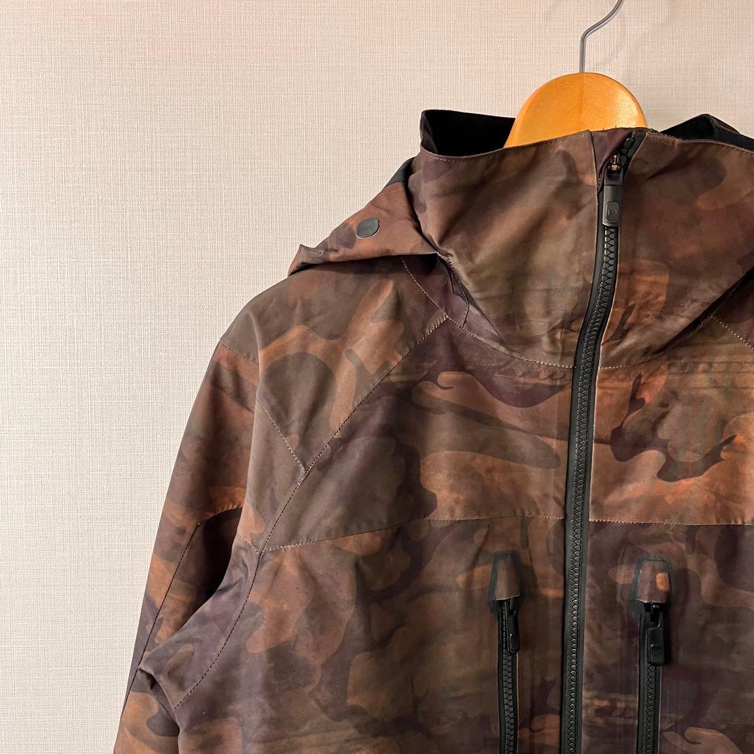 BURTON [ak] GORE-TEX® スノーボードジャケット XS カモ柄