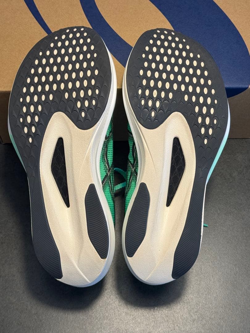 ASICS マジックスピード5 ランニングシューズ 27cm