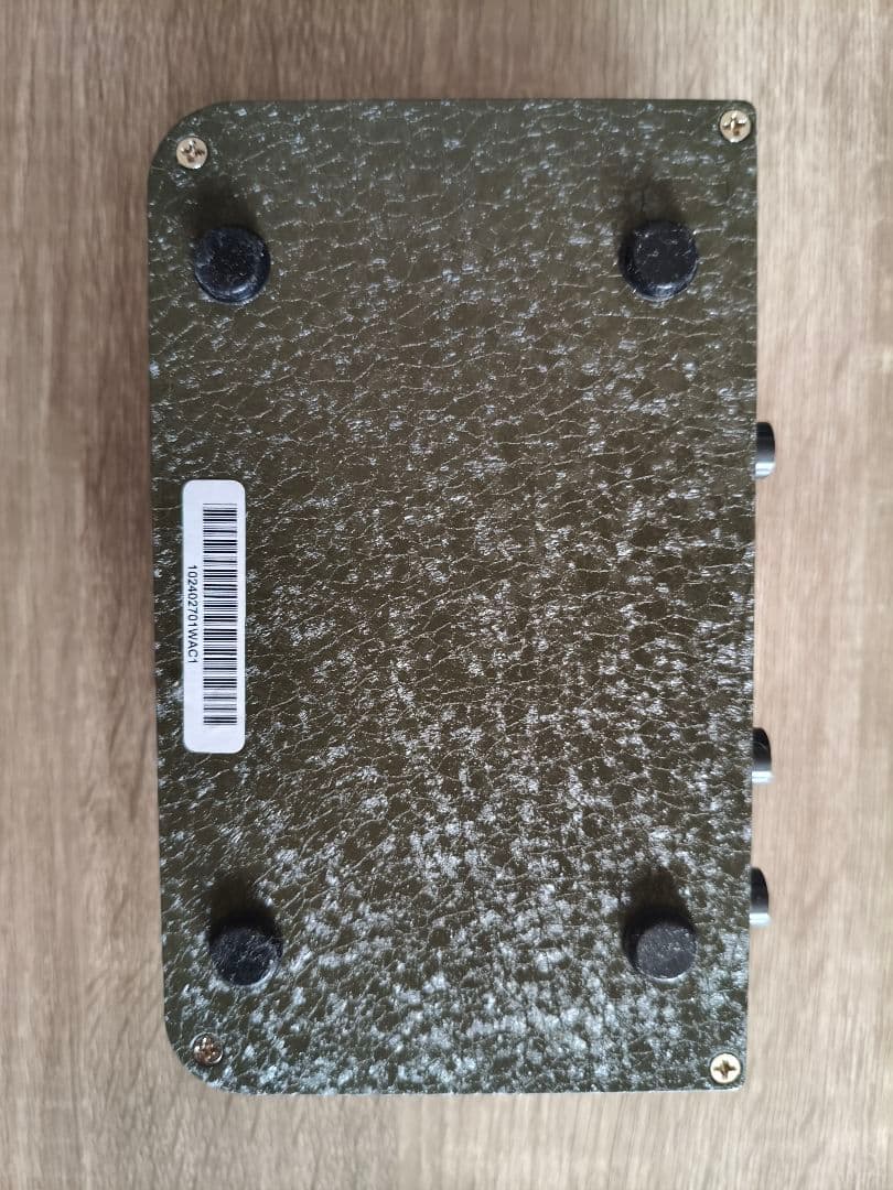 WA-C1 CHORUS VIBRATO ギターエフェクター