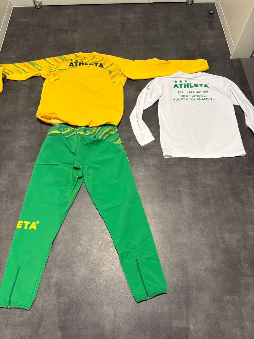 帝京長岡　ATHLETA 選手権メンバーウェア　上下フルセット　Mサイズ