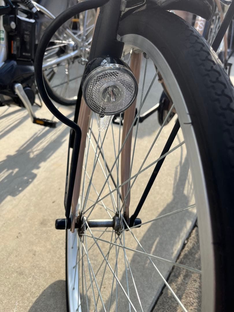 【神奈川県　川崎区　引き取り】ママチャリ 26インチ自転車 カゴ/鍵/ライト付