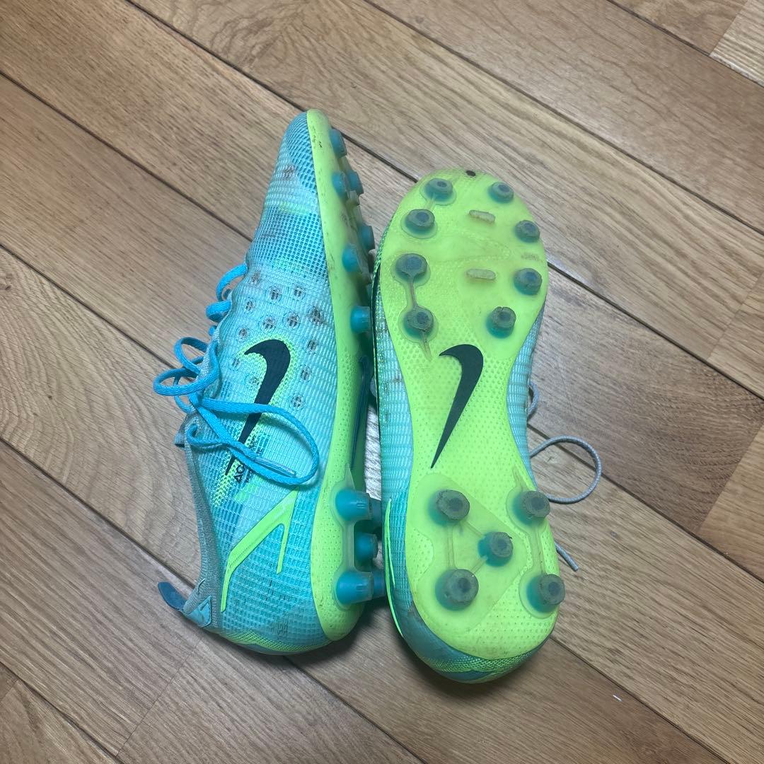Nike サッカースパイク 青/黄