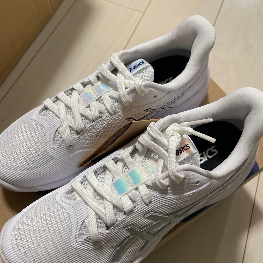 asics バレーボール　シューズ