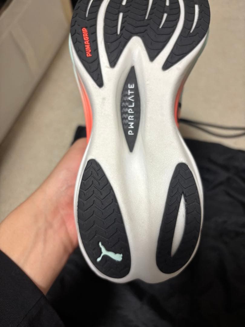 【早い者勝ち！！】Puma × HYROX ディビエイトニトロ3 26.0cm
