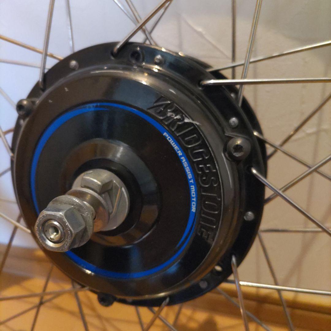 ブリヂストン電動自転車 フロンティア　デュアルドライブモーター　26インチ前輪