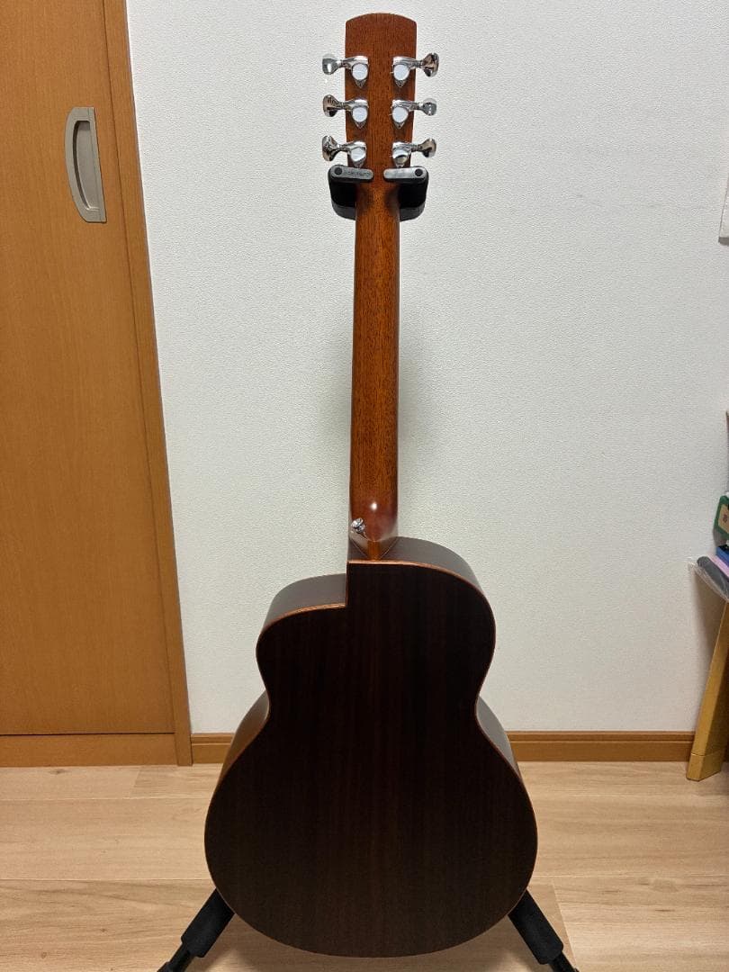 ギター aNueNue aNN-M60 Solid Ceder / Mahogany
