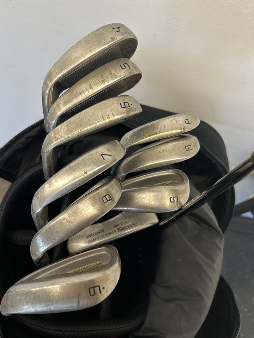 シルバースコット845sゴルフクラブセット一式。Srixon ゴルフバッグ