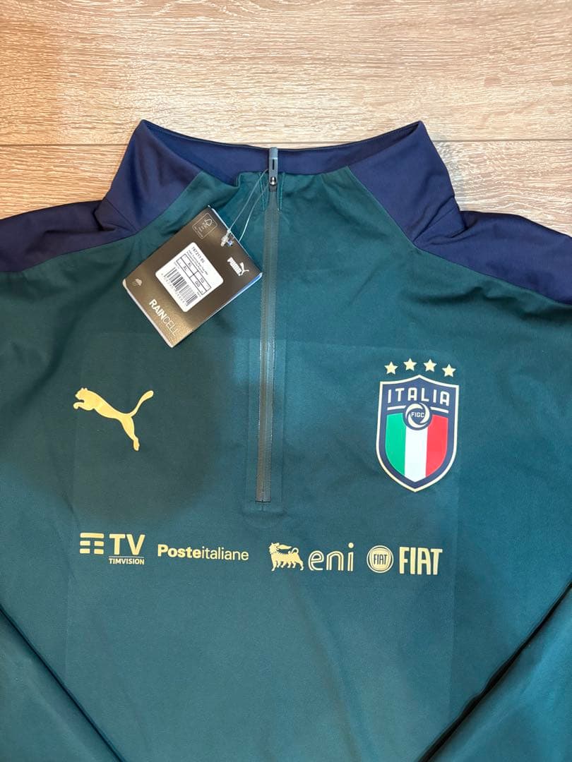 イタリア代表　支給品　防水撥水加工ハーフジップ　ルネサンスモデル