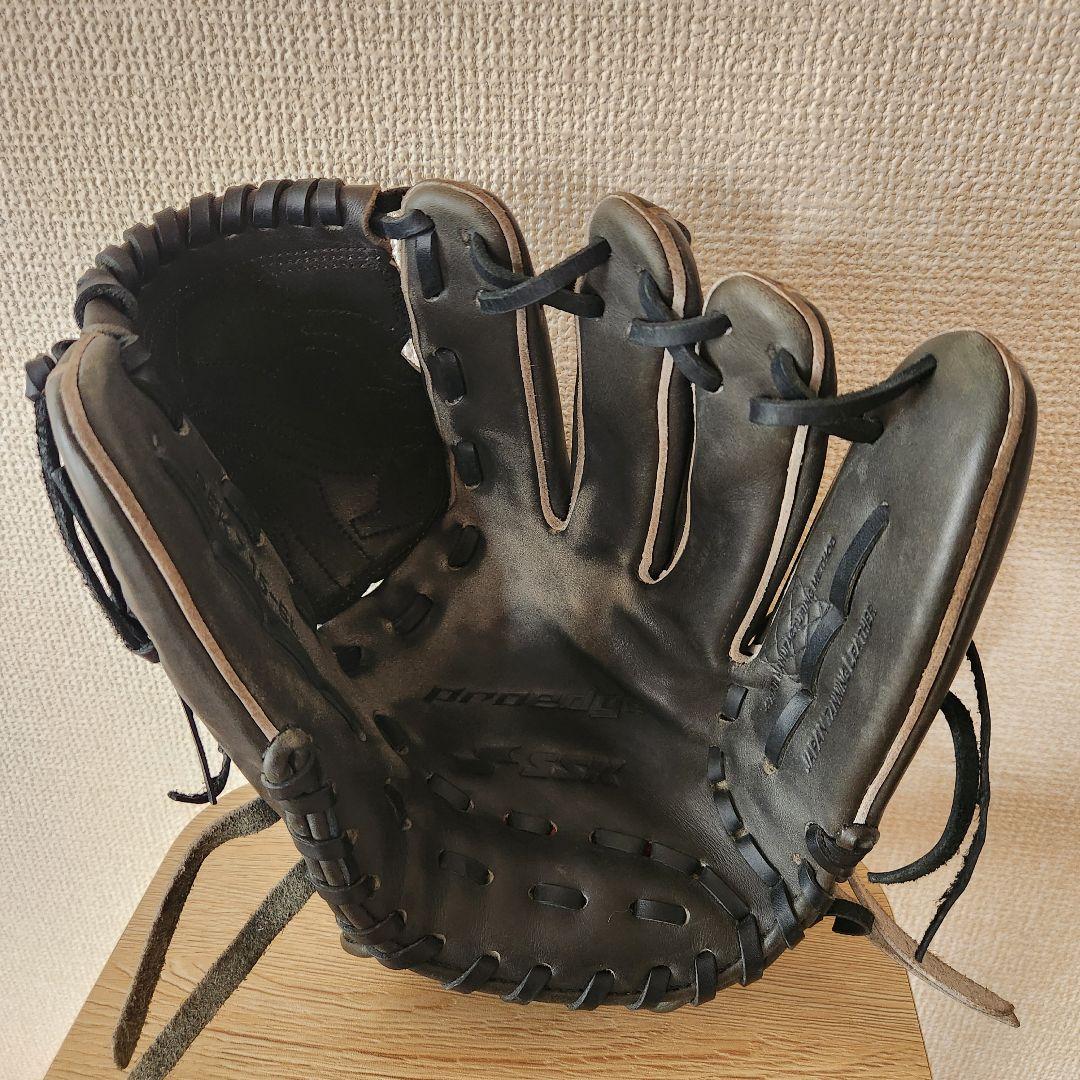 硬式野球グローブ ブラック レザー製