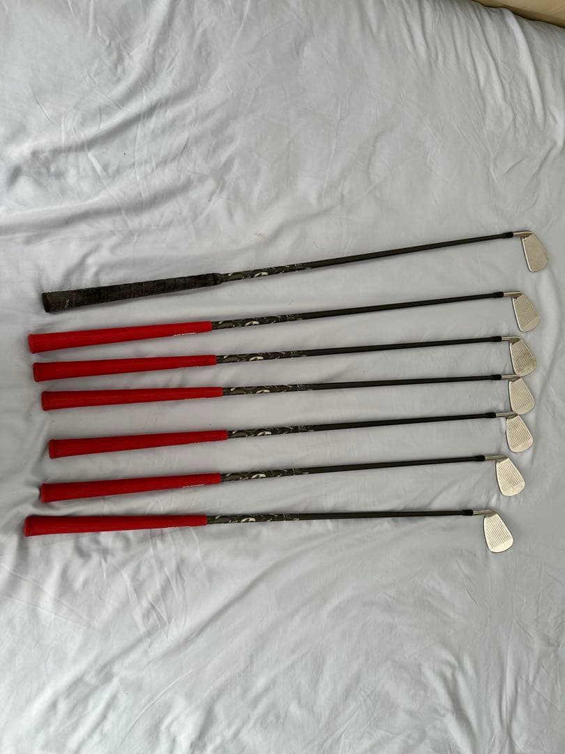 Titleist AP2 #4_ #9&P 7本　Sシャフト