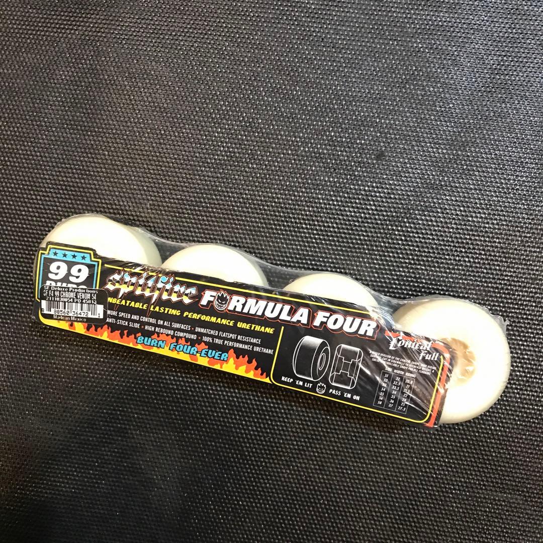 Spitfireフォーマル4 コニカルフル 54mm99aウィール定価9,130
