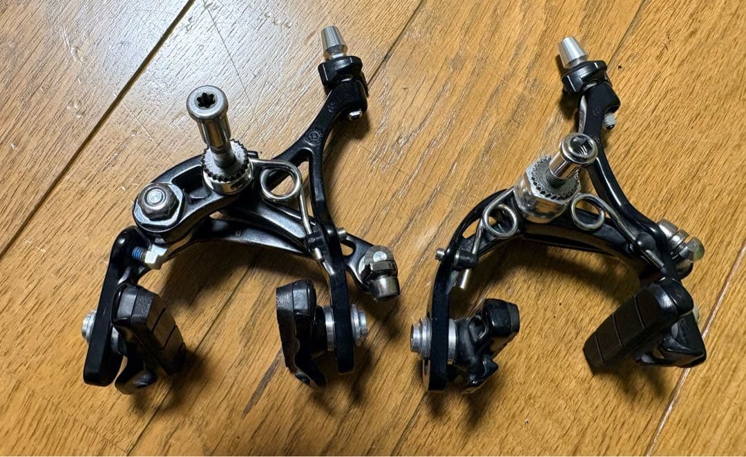 新品ブレーキシュー付き！Campagnolo レコード11速コンポーネントセット
