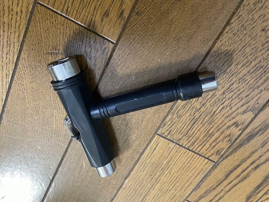 Anti-Hero グリーンスケートボード