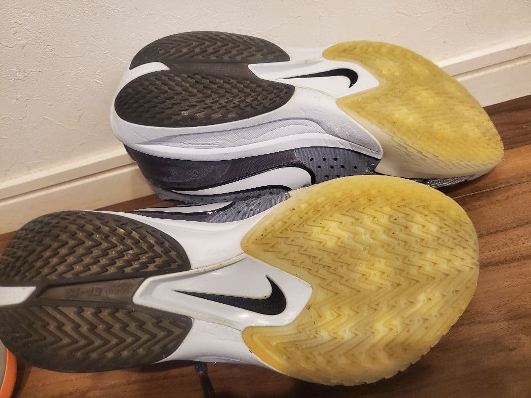 Nike GT Cut3 バスケットボールシューズ グレー
