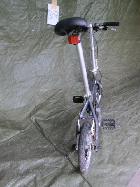 307：OUTRUNK 折りたたみ自転車　ジャンク　引取限定：埼玉県所沢市