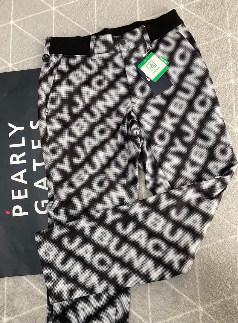 新品 パーリーゲイツ ジャックバニー エアシャット裏フリース防風パンツ(4)M