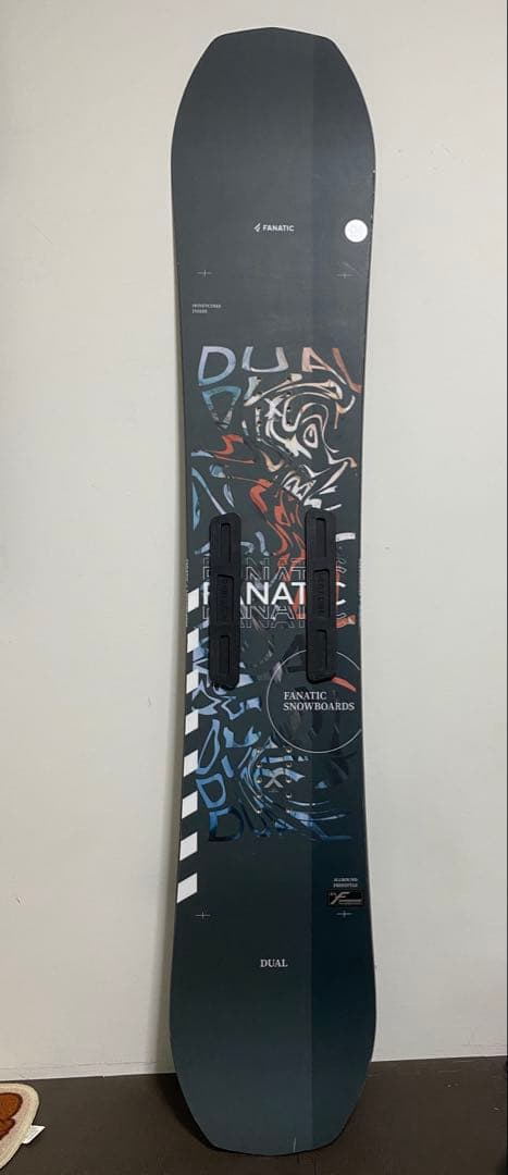 【24-25最新】FANATIC DUAL 148cm (定価7.3万)