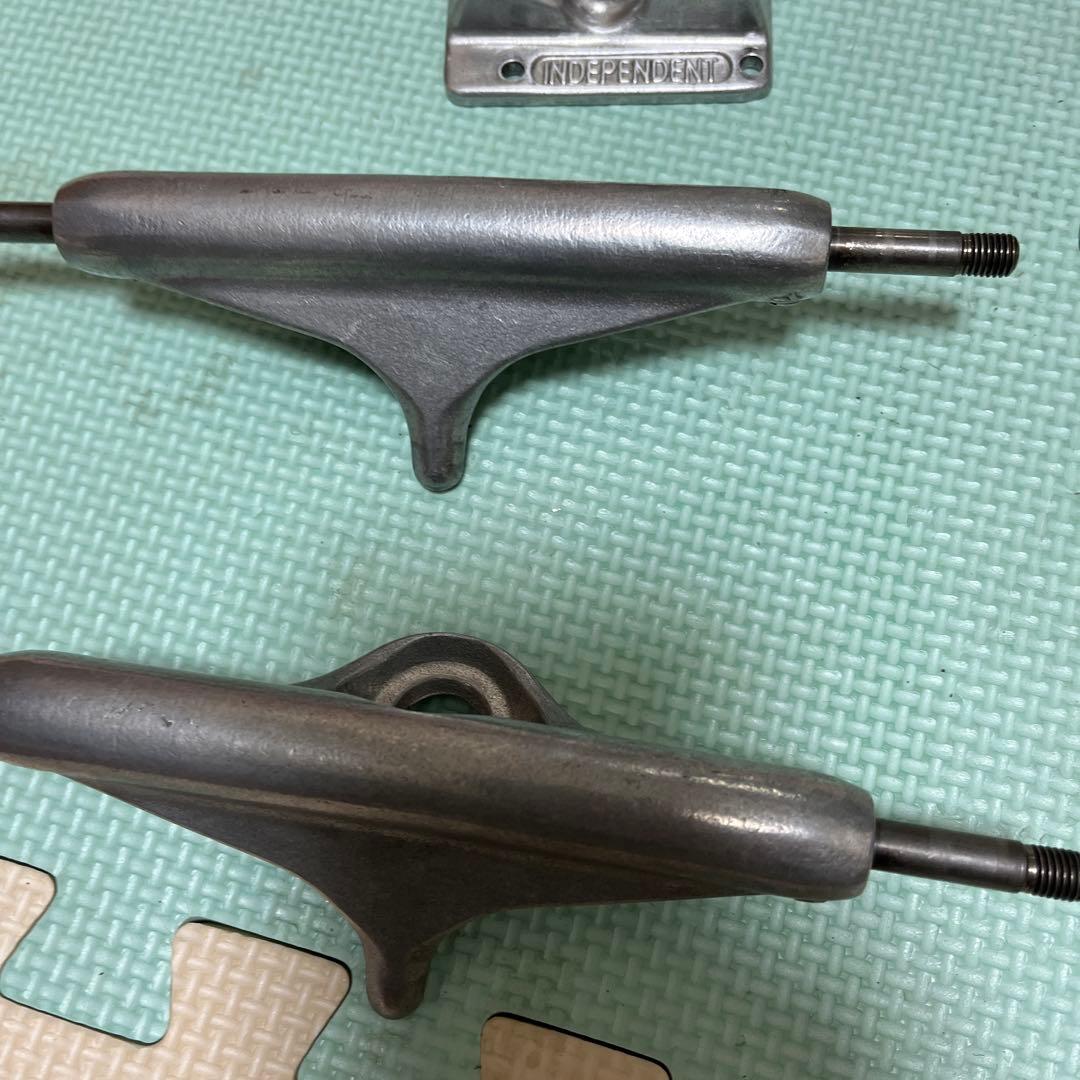 independentトラック144 titanium スケートボード　⒏25