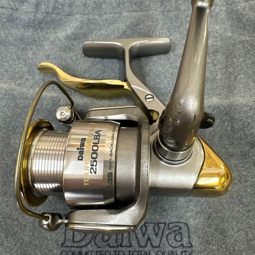 DAIWA ダイワトーナメントISO 2500LBAと替えスプール2000LBA