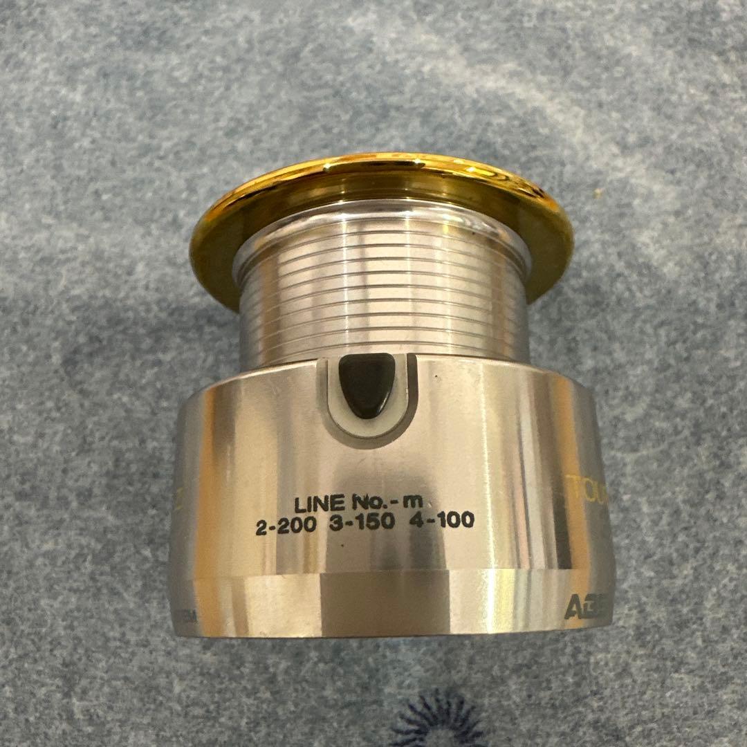 DAIWA ダイワトーナメントISO 2500LBAと替えスプール2000LBA