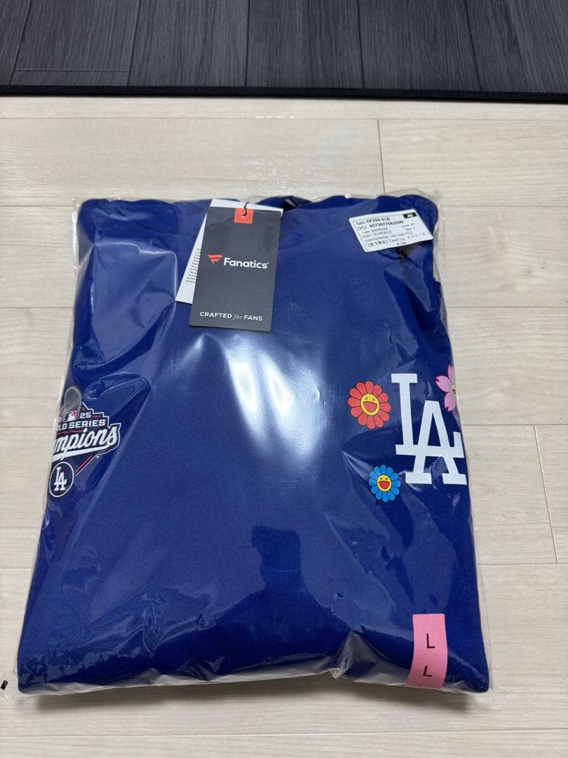 ドジャース フード付きスウェット L ワールドシリーズ村上隆コラボ