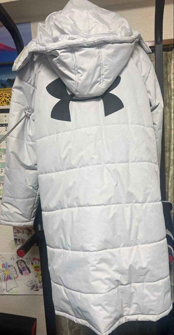 Under Armour ホワイト ベンチコート