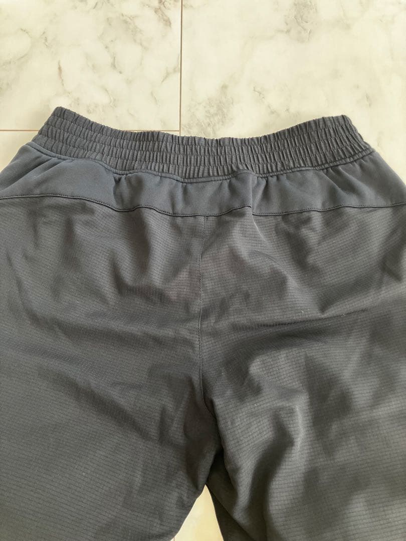 ★美品★UNDER ARMOURレディース　セットアップ　コールドギア　M L