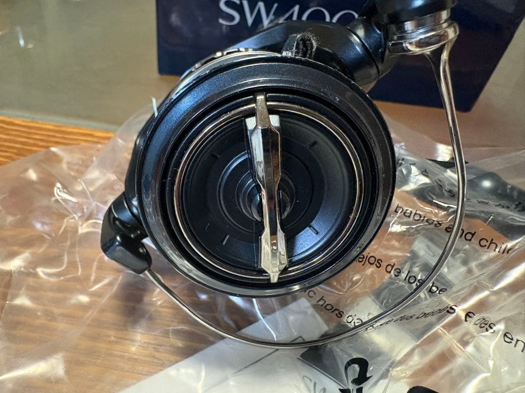SHIMANO STRADIC SW4000XG スピニングリール