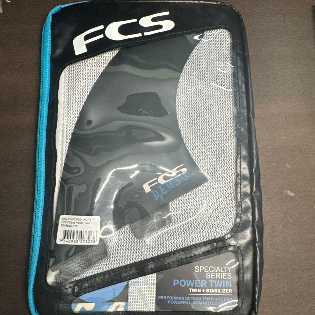 【未使用品】FCS x Deus Hui サーフボードフィン ⚠️2枚のみ